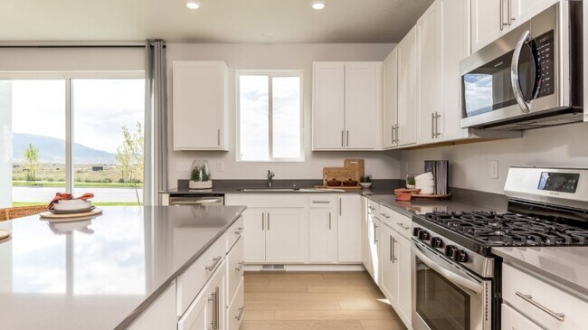 1924 N Golden Ruby Dr unit 38612250, Saratoga Springs, UT 84045 - photo 7