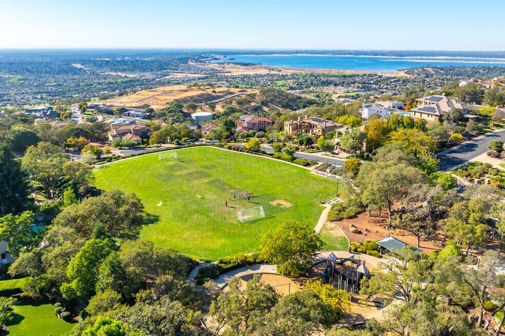 The Promontory_566494_JF_100925_FINAL