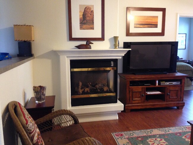 1401 N Fourth St unit Building 8, Flagstaff, AZ 86004 - photo 3