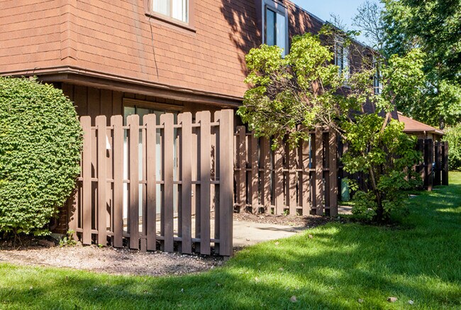 Cherry Hill Apartment Homes, Portage, IN 46368 - photo 6