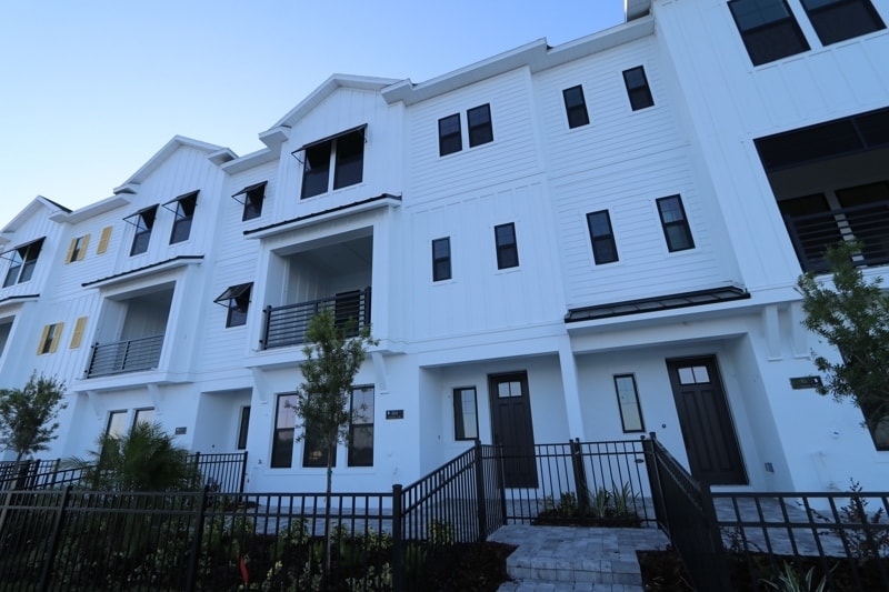 1634 Springwell Ln, Sarasota, FL 34240 - photo 1