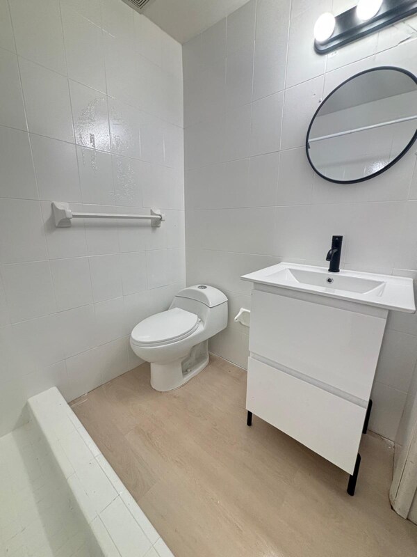 2035 NW 26th St unit 2, Miami, FL 33142 - photo 5