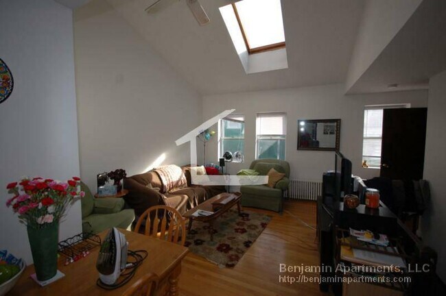 6 Shepherd Ave unit 1, Boston, MA 02115 - photo 4