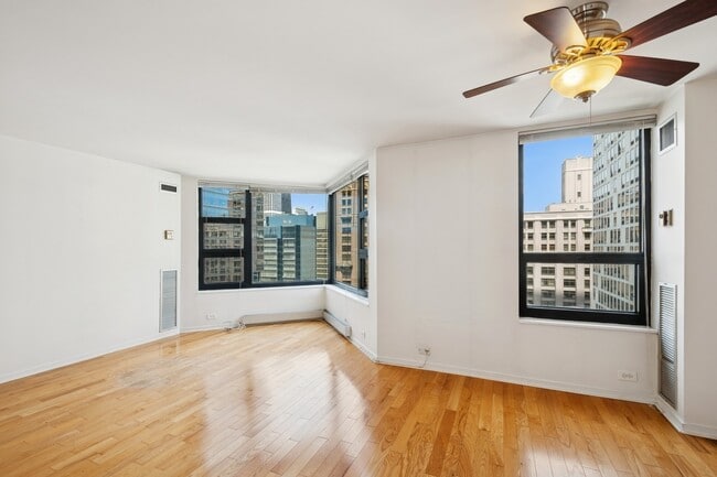 401 E Ontario St unit 1805, Chicago, IL 60611 - photo 7