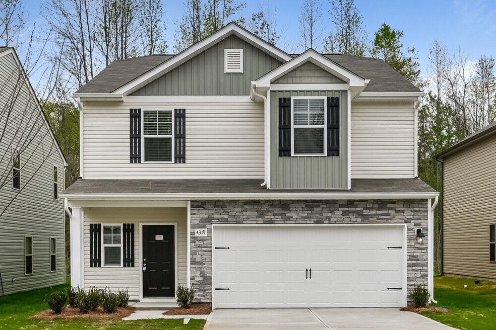 4319 Drifter Dr, Charlotte, NC 28227 - photo 1