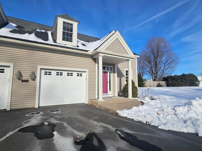 359 Main St, Easthampton, MA 01027 - photo 3