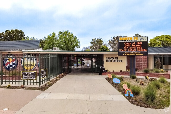 Santa Fe High School welcomes Santa Fe Springs students.