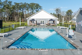 660 Aubrey Ln, Calabash, NC 28467