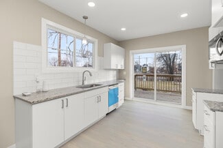 324 E Bethune St, Detroit, MI 48202