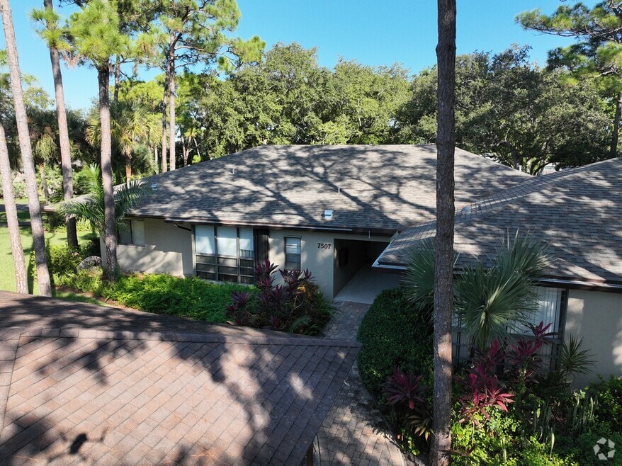 7507 Greenlake Way unit B, Boynton Beach, FL 33436 - photo 2