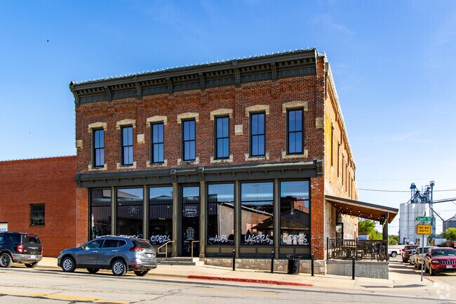 Drinks, laughs, and memories here at Stone Hollow Brewing Company in Beatrice.