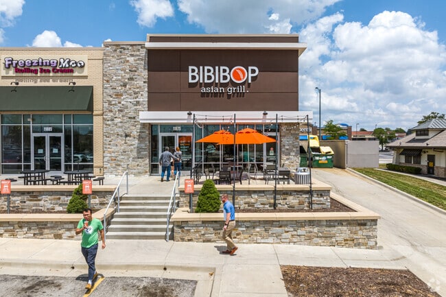 Bibibop Asian Grill has gluten-free options, located in Central Overland Park.