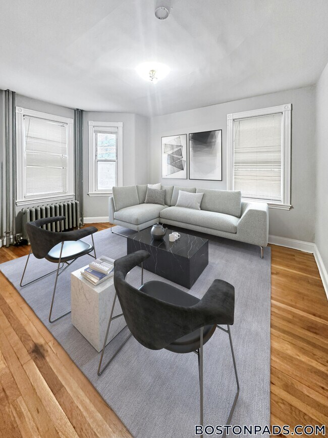 17 Pond St Unit 3, Boston, MA 02130
