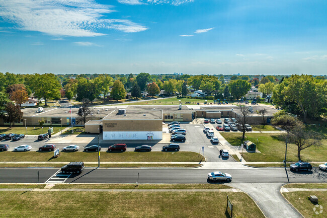 Valley Forge Elementary is centrally located in the Woodward Park neighborhood.