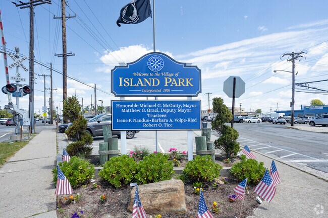 There are welcome signs posted on both sides of the Village of Island Park, NY.