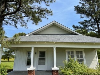 5018 Main St, Tupelo, MS 38801