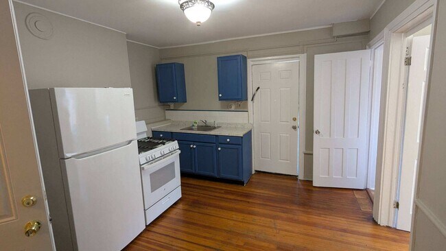 1 Sherman St unit Sherman St, Albany, NY 12210 - photo 4