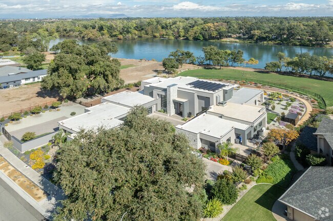 Custom estates on the Sacramento River will cost between $1 million to $2 million.