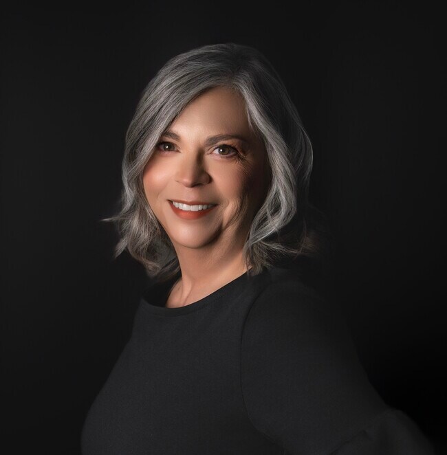 Renee Foster