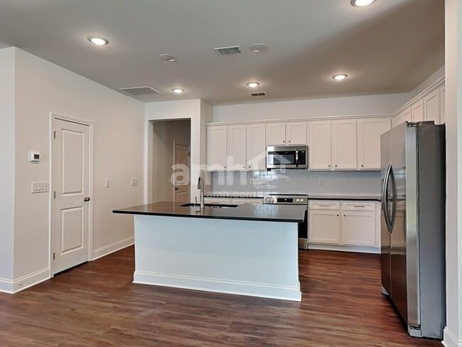 177 Spruce Cir, Dallas, GA 30132 - photo 4