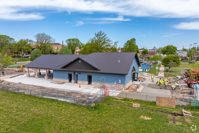 Liberty Heights Park near East Allis, is getting a new park pavillion and acrylic skating rink.