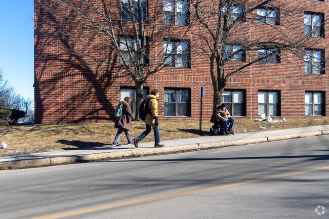 Knightville is a walkable neighborhood.