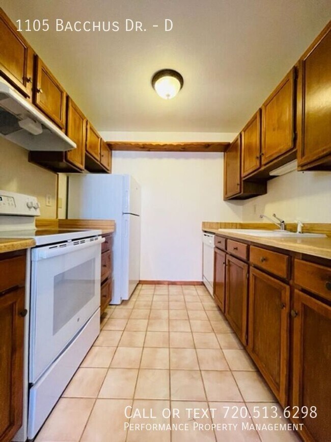 1105 Bacchus Dr, Lafayette, CO 80026 - photo 5