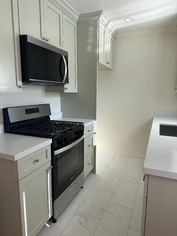 2580-2580 N Brighton St unit 2578 Brighton St., Burbank, CA 91504 - photo 3