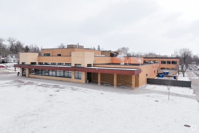 At Horace Mann School, 67% of students scored at or above the proficient level for Reading.