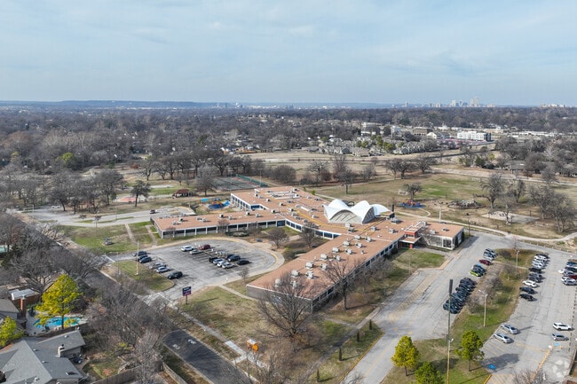 Eisenhower International Elementary School serves students in grades Pre-K through 5th grade.