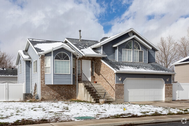 Homes in Lehi are located on larger lots.