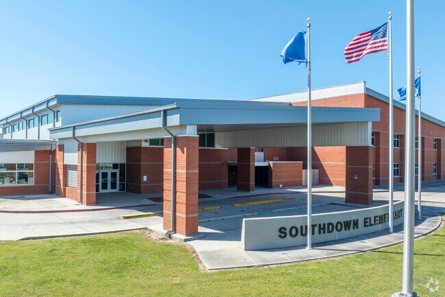 Southdown Elementary School gets a B from Niche.com and serves Downtown Houma's youngest kids.