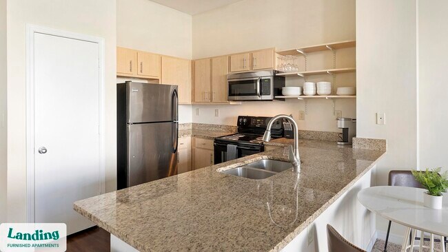 205 Pasadena Place unit 448, Memphis, TN 38104 - photo 5