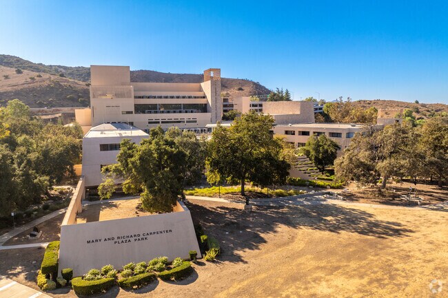 The Civic Arts Plaza features Thousand Oaks City Hall and a preforming arts center.