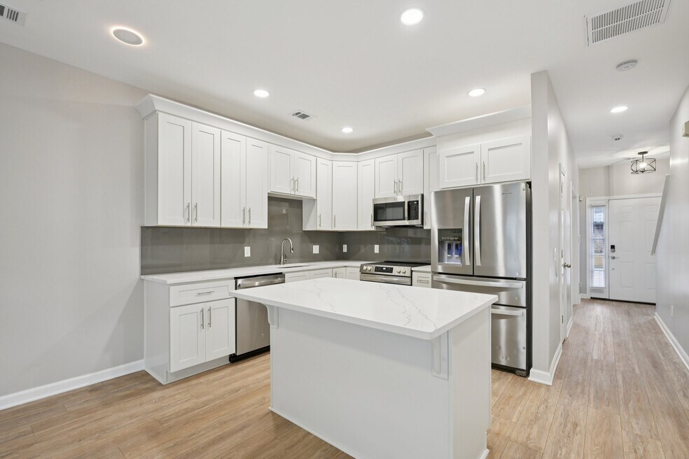 585 Mcwilliams Rd SE unit 1903, Atlanta, GA 30315 - photo 1