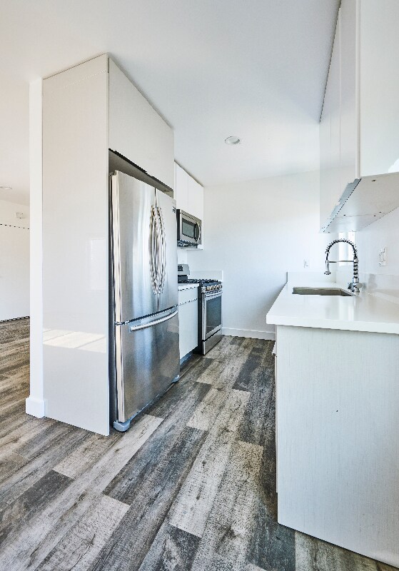 1333 W 36th Place unit 4, Los Angeles, CA 90007 - photo 3