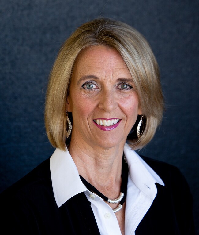 Lisa LeNeve