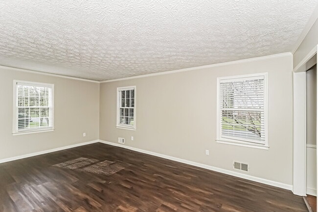 1401 Rhododendron Dr NW, Acworth, GA 30102 - photo 5