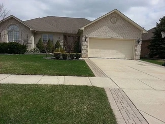 50262 Barrett Dr, Macomb, MI 48044