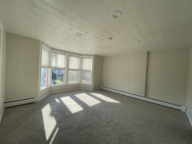 4359 Lake Ave unit 4361 Lake Ave. - Uni, Rochester, NY 14612 - photo 7