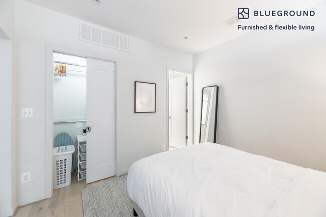 1111 H St NE unit FL2-ID756, Washington, DC 20002 - photo 7