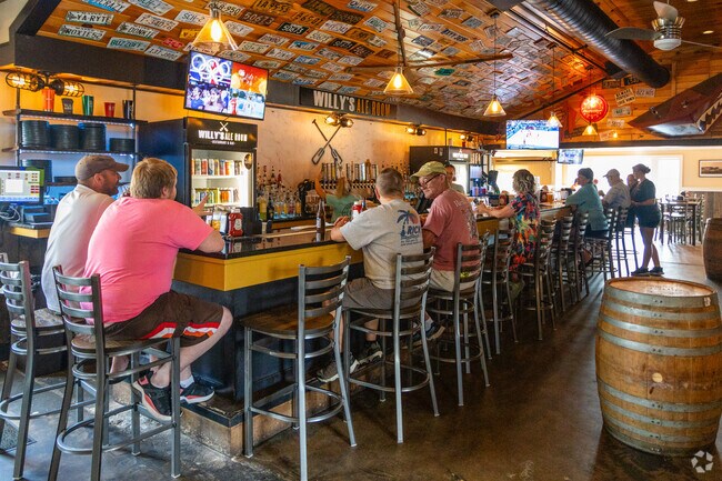 Willy's Ale Room is a popular bar and restaurant near Shapleigh.