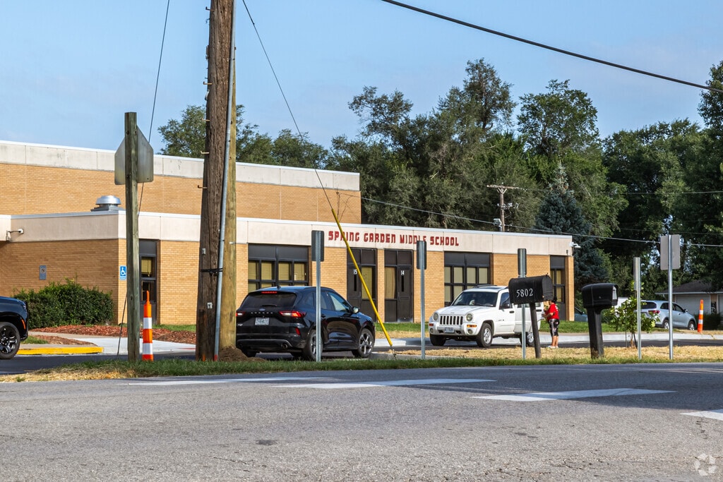 Spring Garden Middle school is located in St. Joseph, Missouri and is part of the St. Joseph School District.