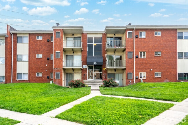 Need something a little smaller? Ferndale has great apartment options.