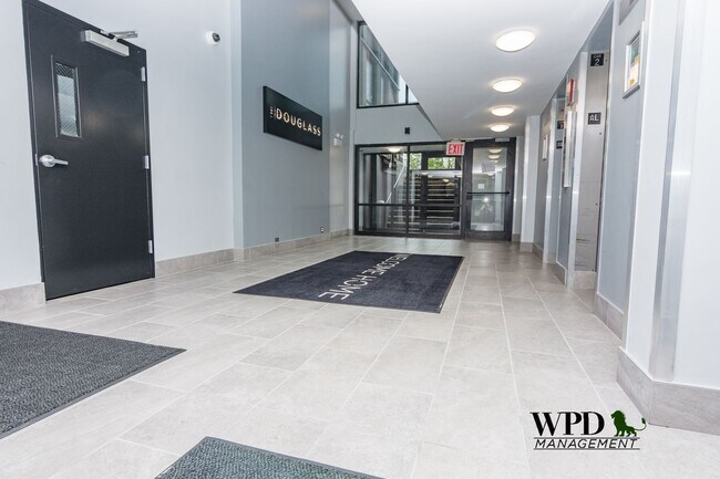 6521 S Lowe Ave unit 1, Chicago, IL 60621 - photo 4