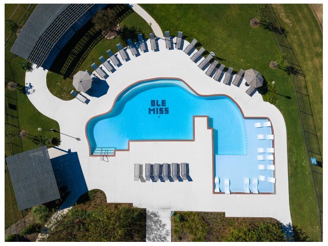 Flatts at South Campus, Oxford, MS 38655 - photo 2