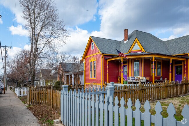 A colorful home demonstrates the artistic flair of Five Points' residents.