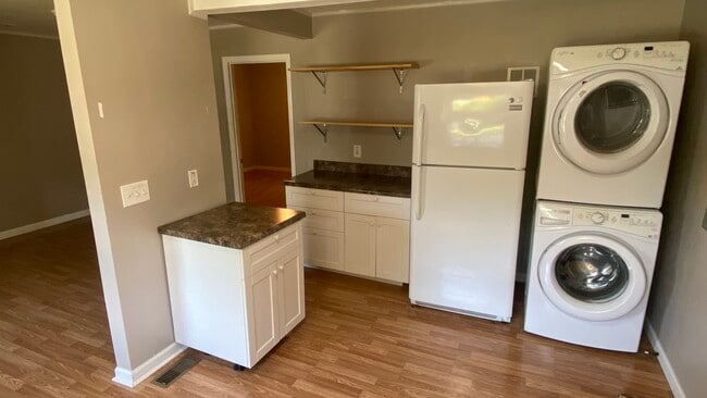 307 Ardmore St, Blacksburg, VA 24060 - photo 7