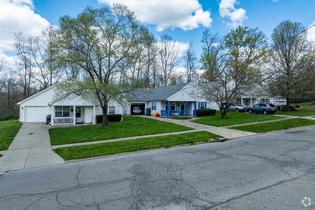A variety of ranch-style homes can be found throughout the Landsdowne neighborhood.