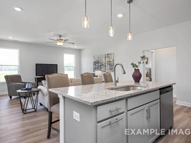 29 Single Barrel Ct unit 36462840, Lillington, NC 27546 - photo 5